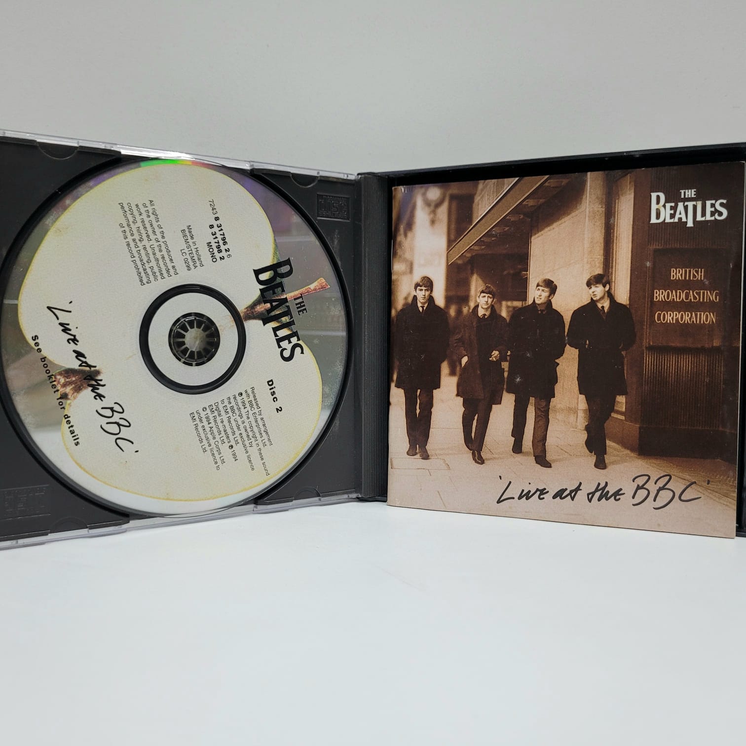 The Beatles – On Air – Live At The BBC (2 CDS + LIBRO) - Imagen 3
