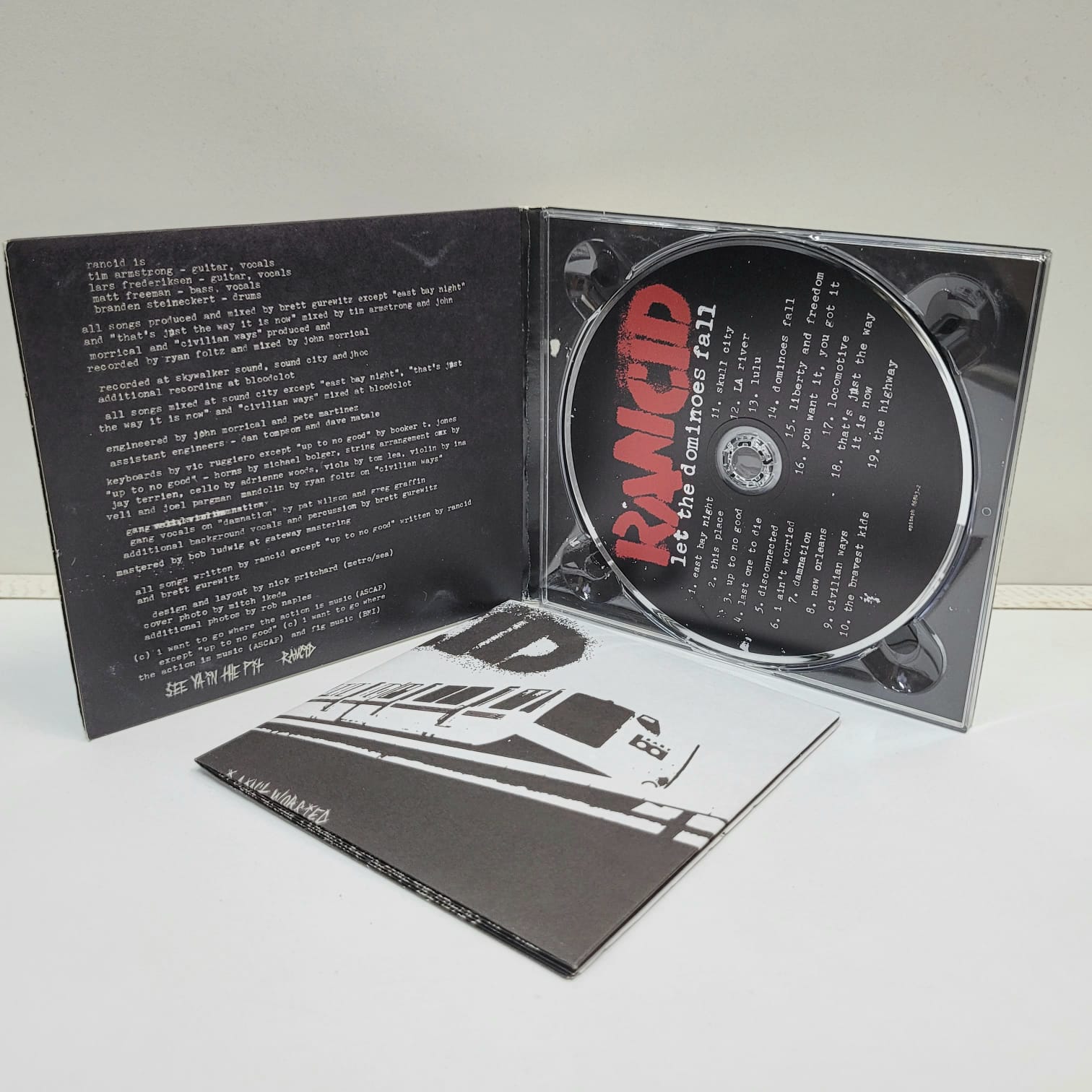 Rancid – Let The Dominoes Fall (CD) - Imagen 3