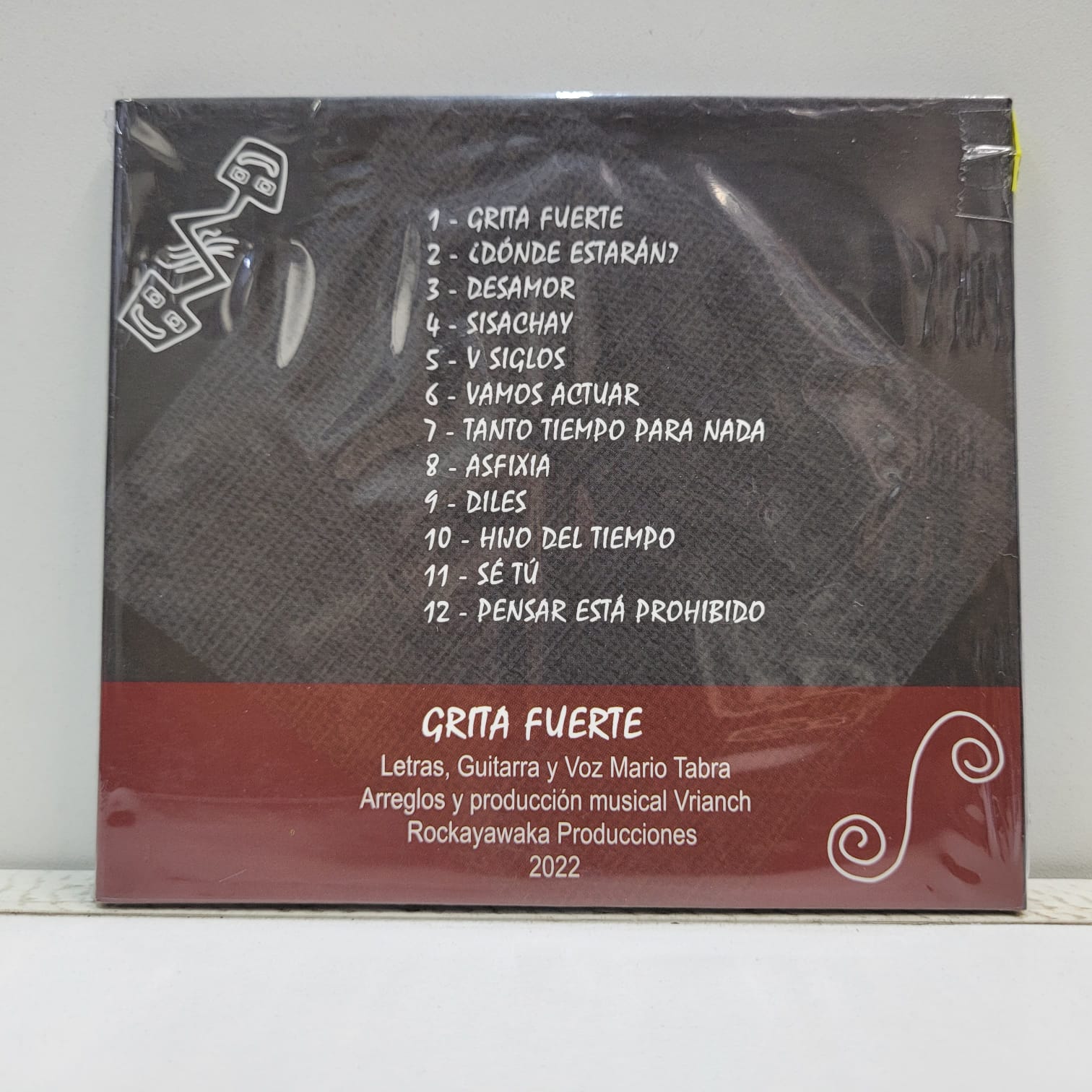 GRITA FUERTE - Imagen 2