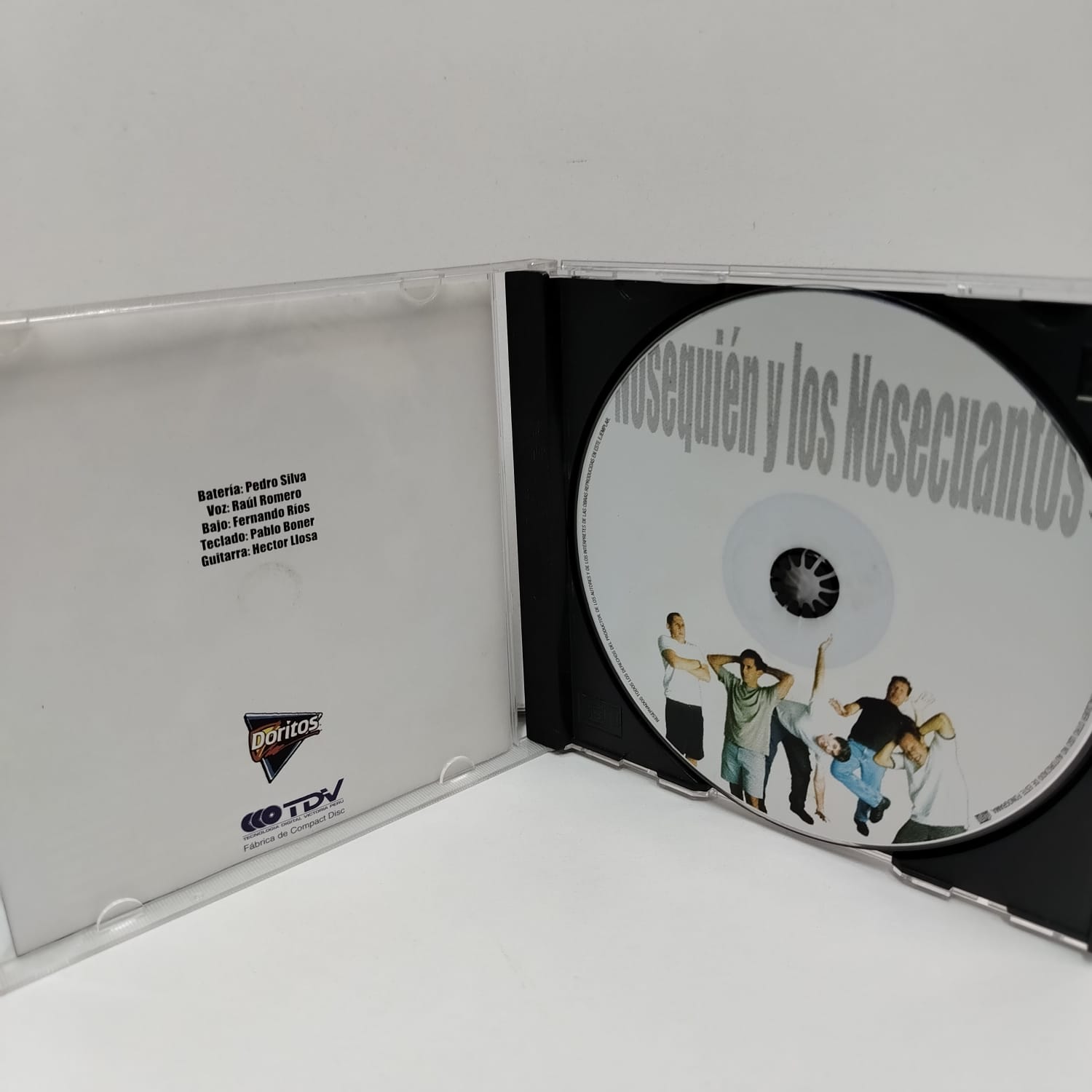 Nosequien y los Nosecuantos – Nadie nos Quita lo Bailado (CD) - Imagen 3