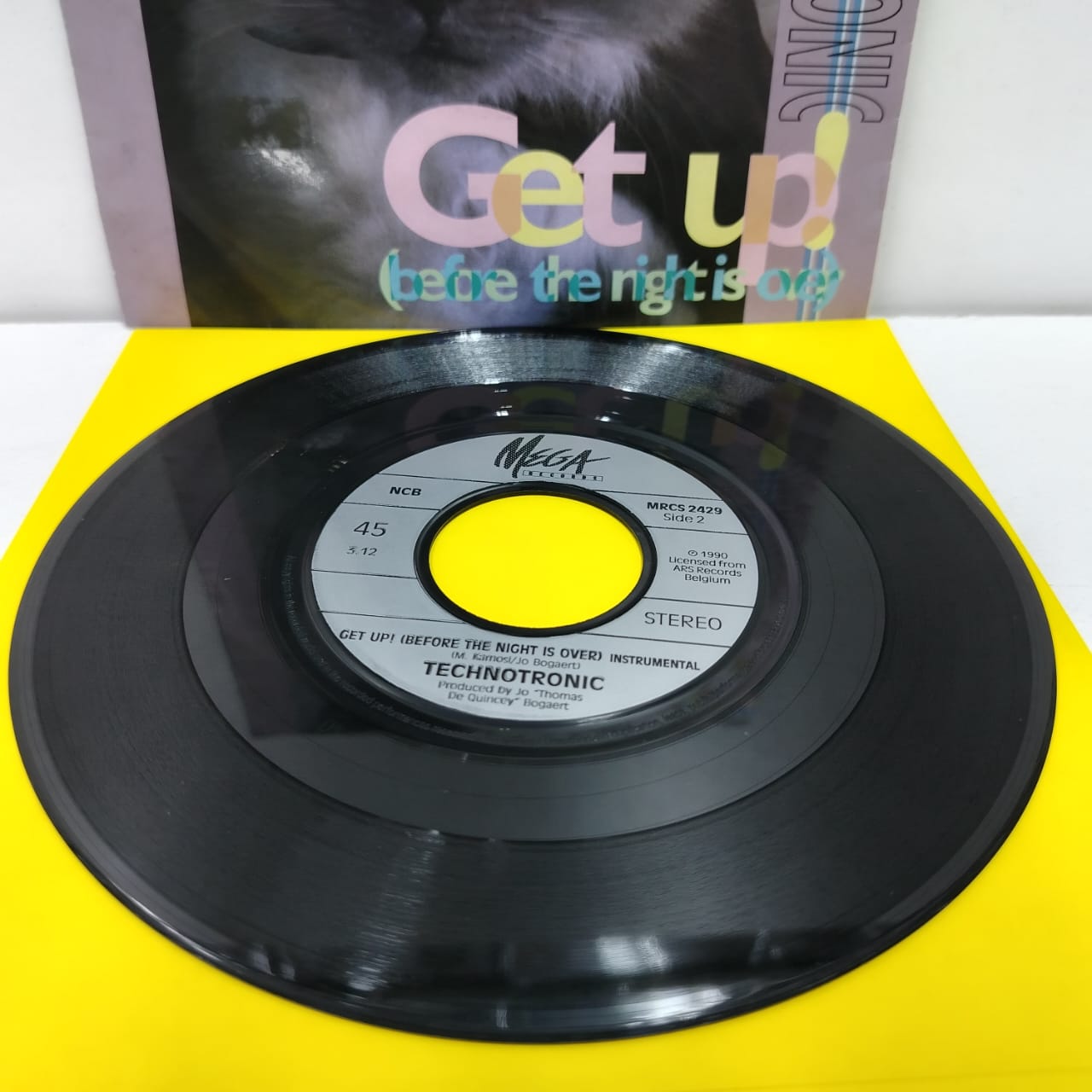 TECHNOTRONIC (LP 45 Rpm) - Imagen 3