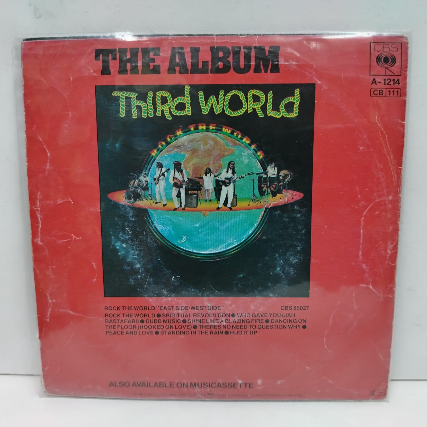 Third World – Dancing On The Floor (Hooked On Love) (LP 45 Rpm) - Imagen 2