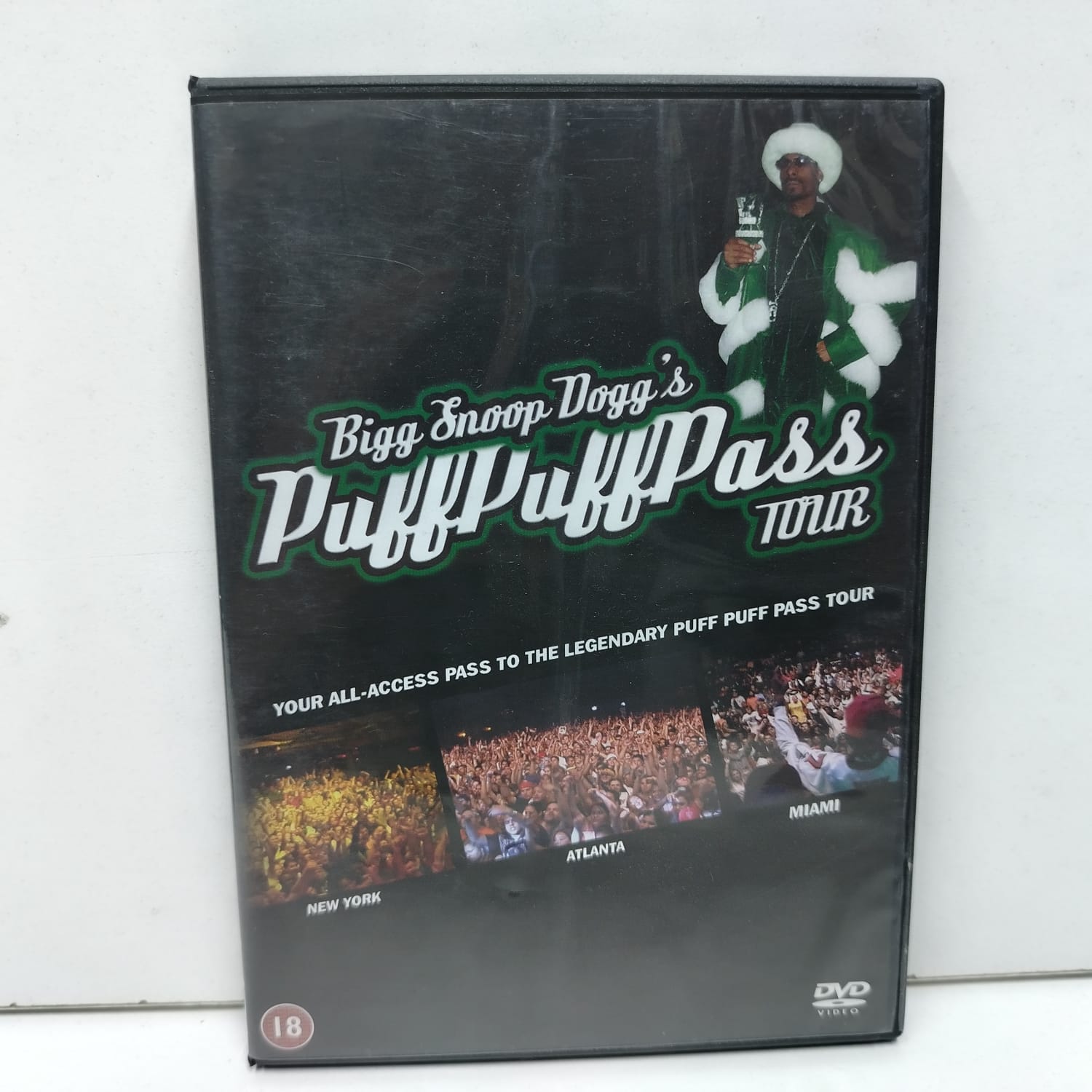Snoop Dogg – Big Snoop Dogg’s Puff Puff Pass Tour (DVD)