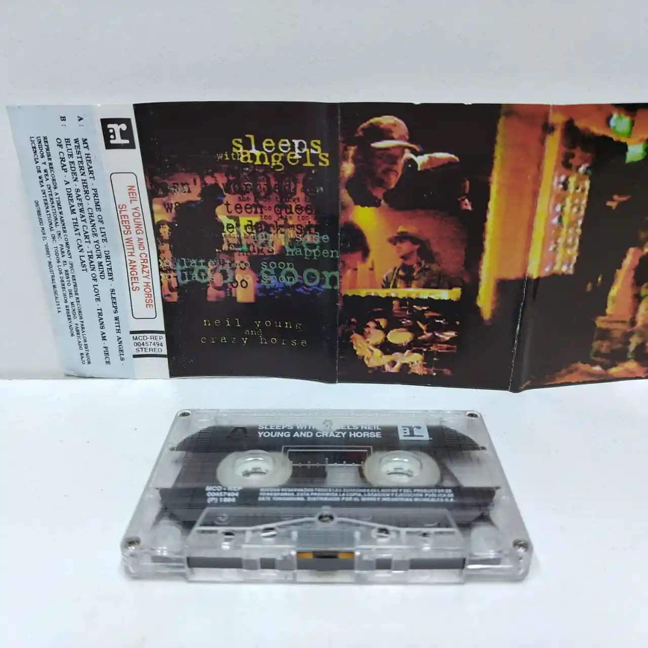 NEIL YOUNG (CASSETTE)