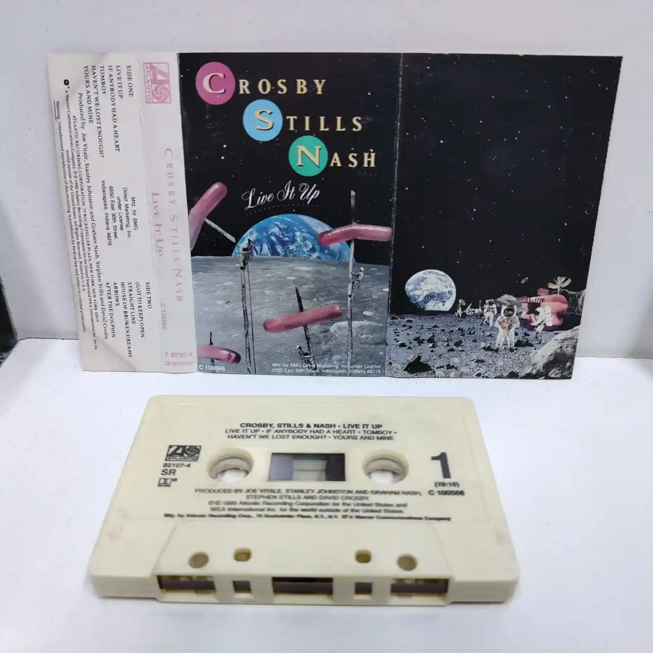 Crosby Stills & Nash – Live It Up (CASSETTE)