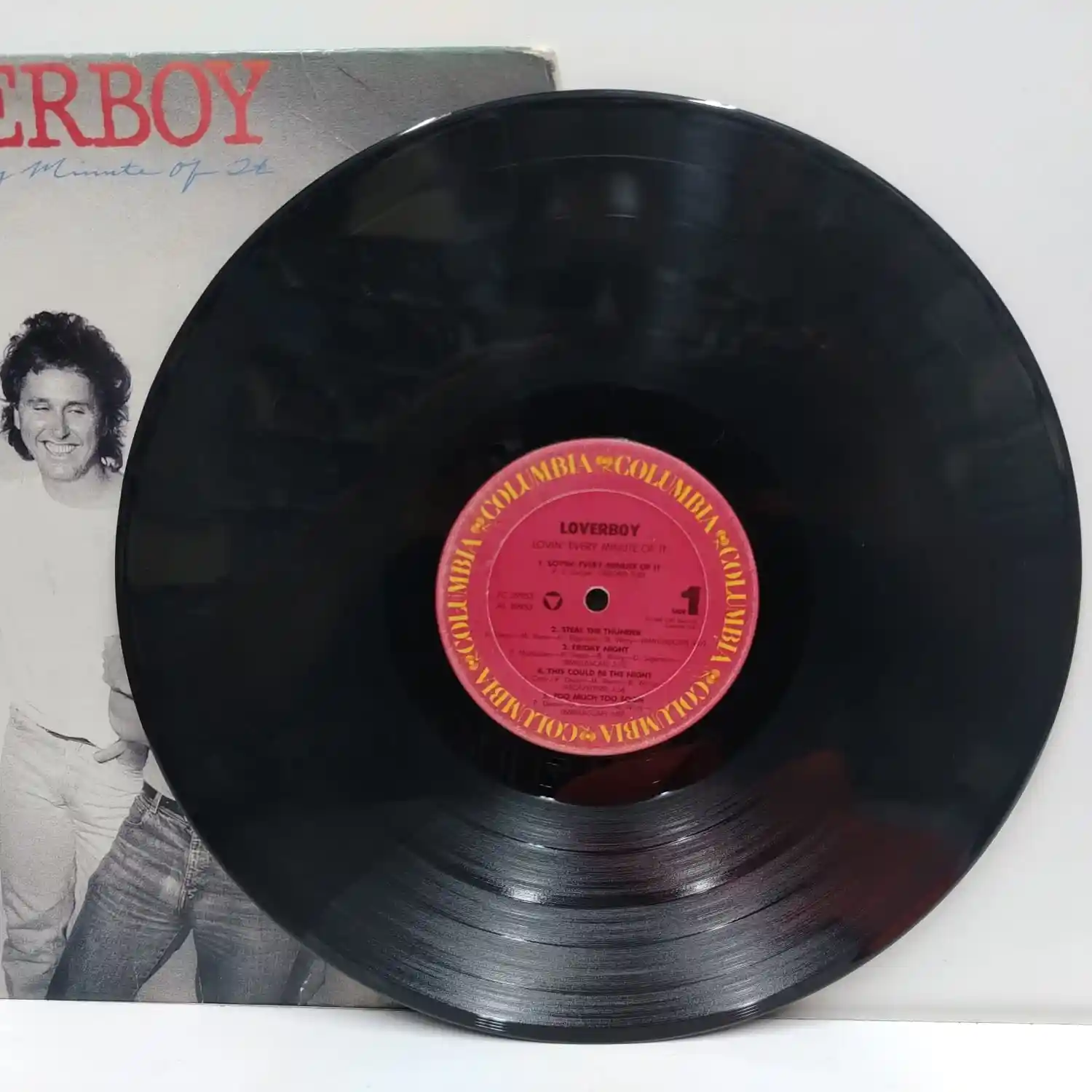 Loverboy – Lovin’ Every Minute Of It (LP EPOCA) - Imagen 2