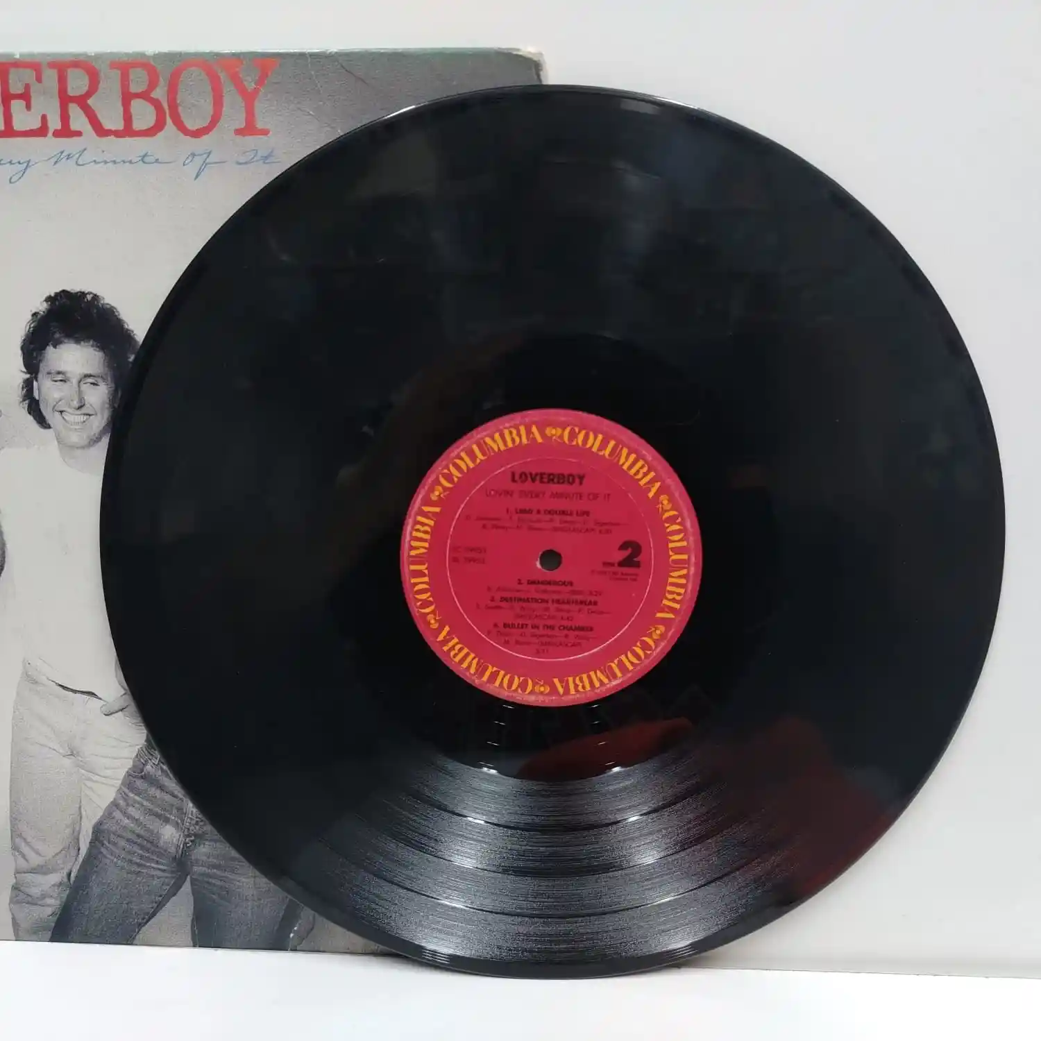 Loverboy – Lovin’ Every Minute Of It (LP EPOCA) - Imagen 3