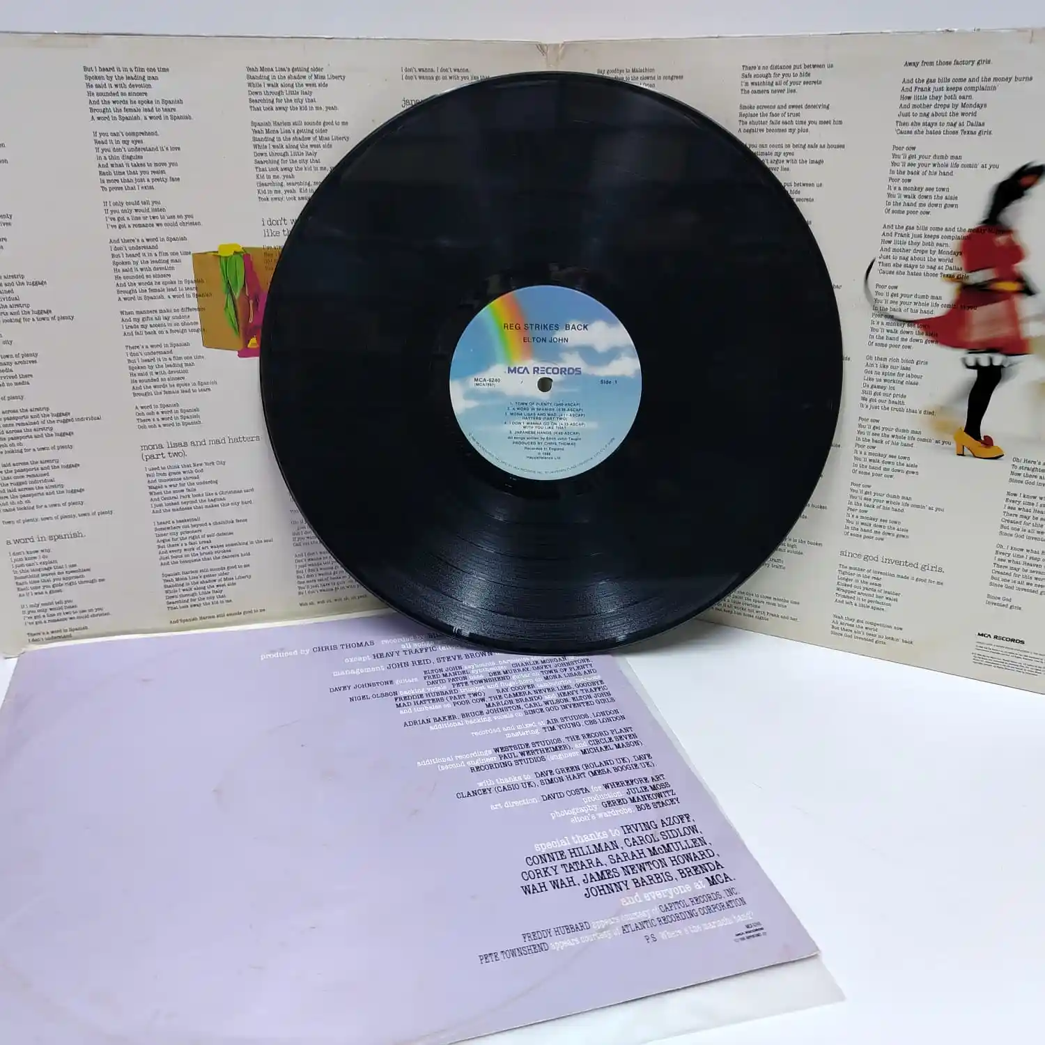 Elton John – Reg Strikes Back (LP EPOCA) - Imagen 3