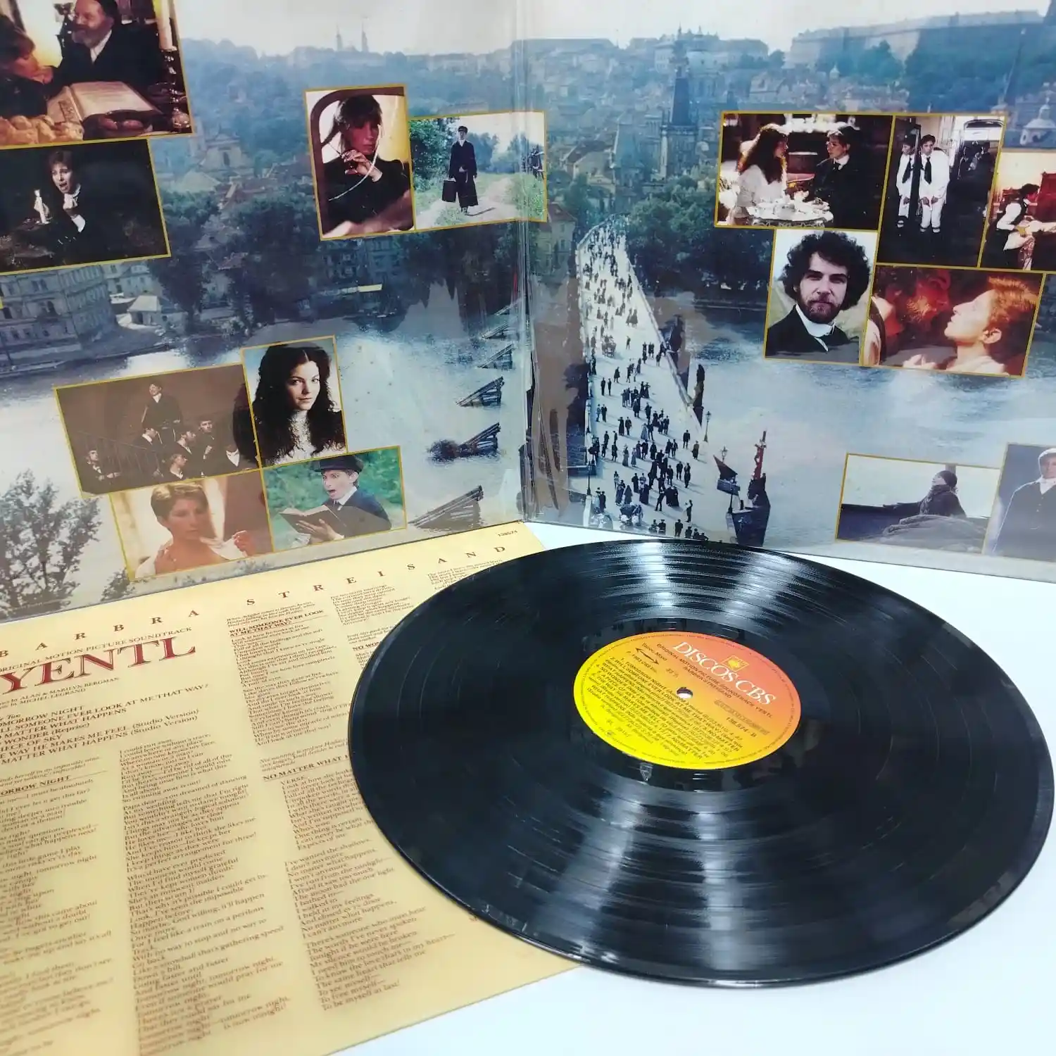 Barbra Streisand – Yentl (Soundtrack) (LP EPOCA) - Imagen 3