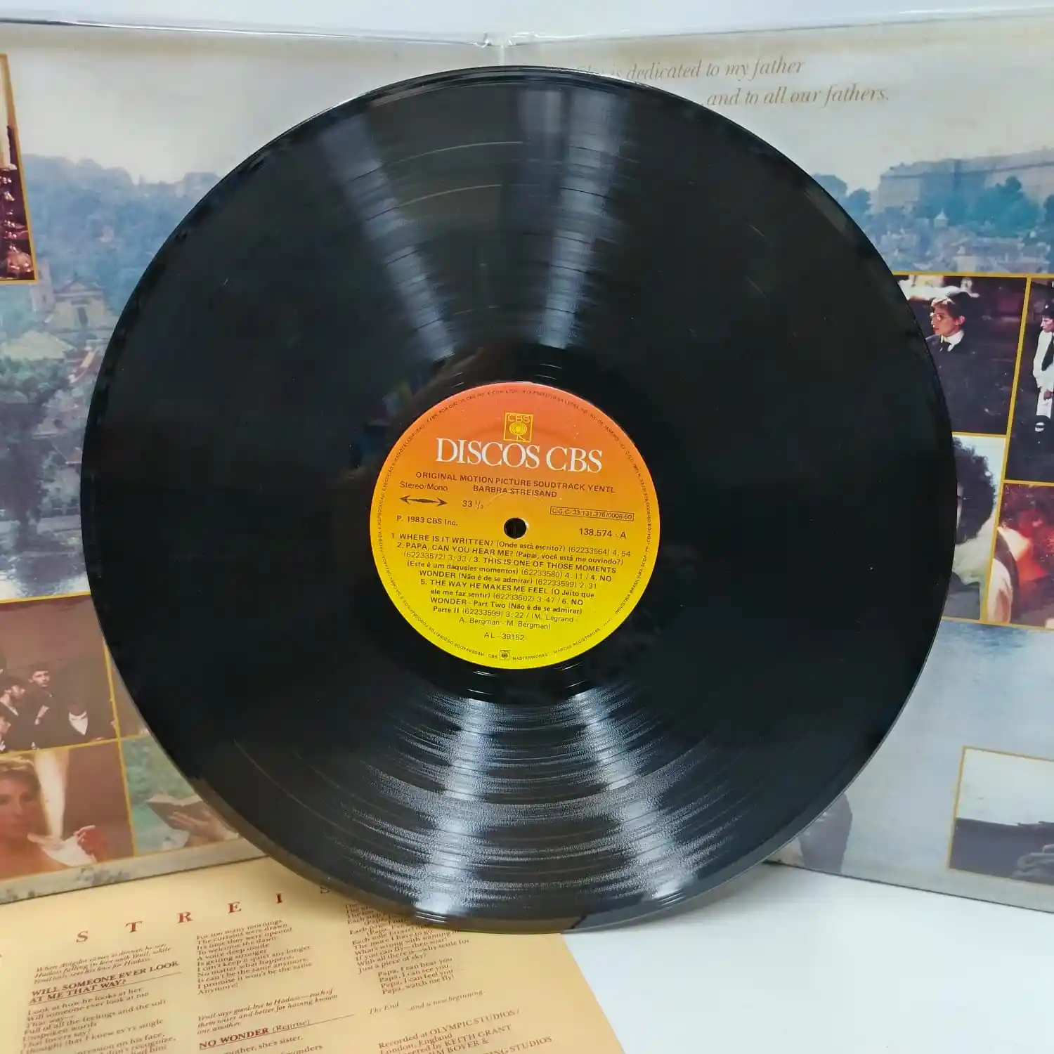 Barbra Streisand – Yentl (Soundtrack) (LP EPOCA) - Imagen 4