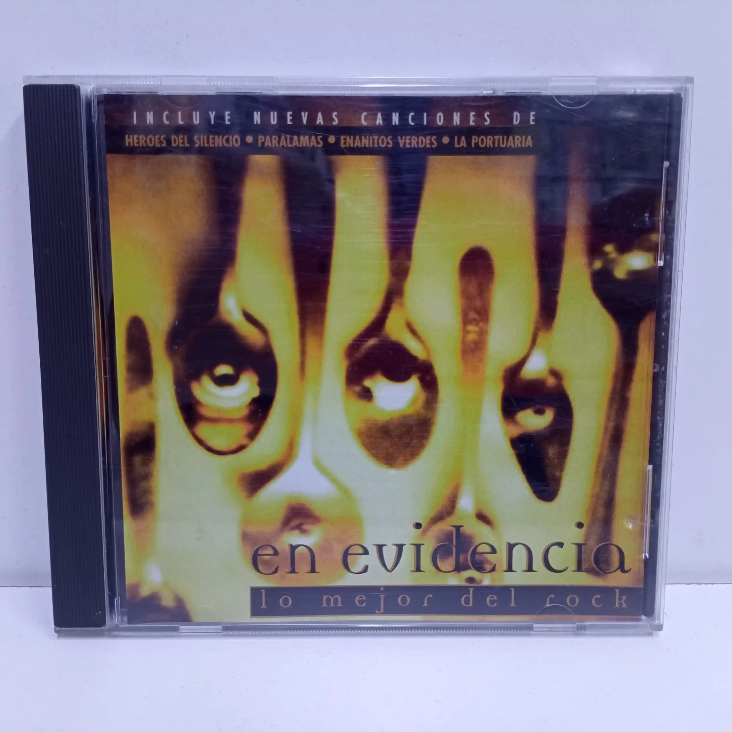 En Evidencia – Lo Mejor Del Rock (CD)