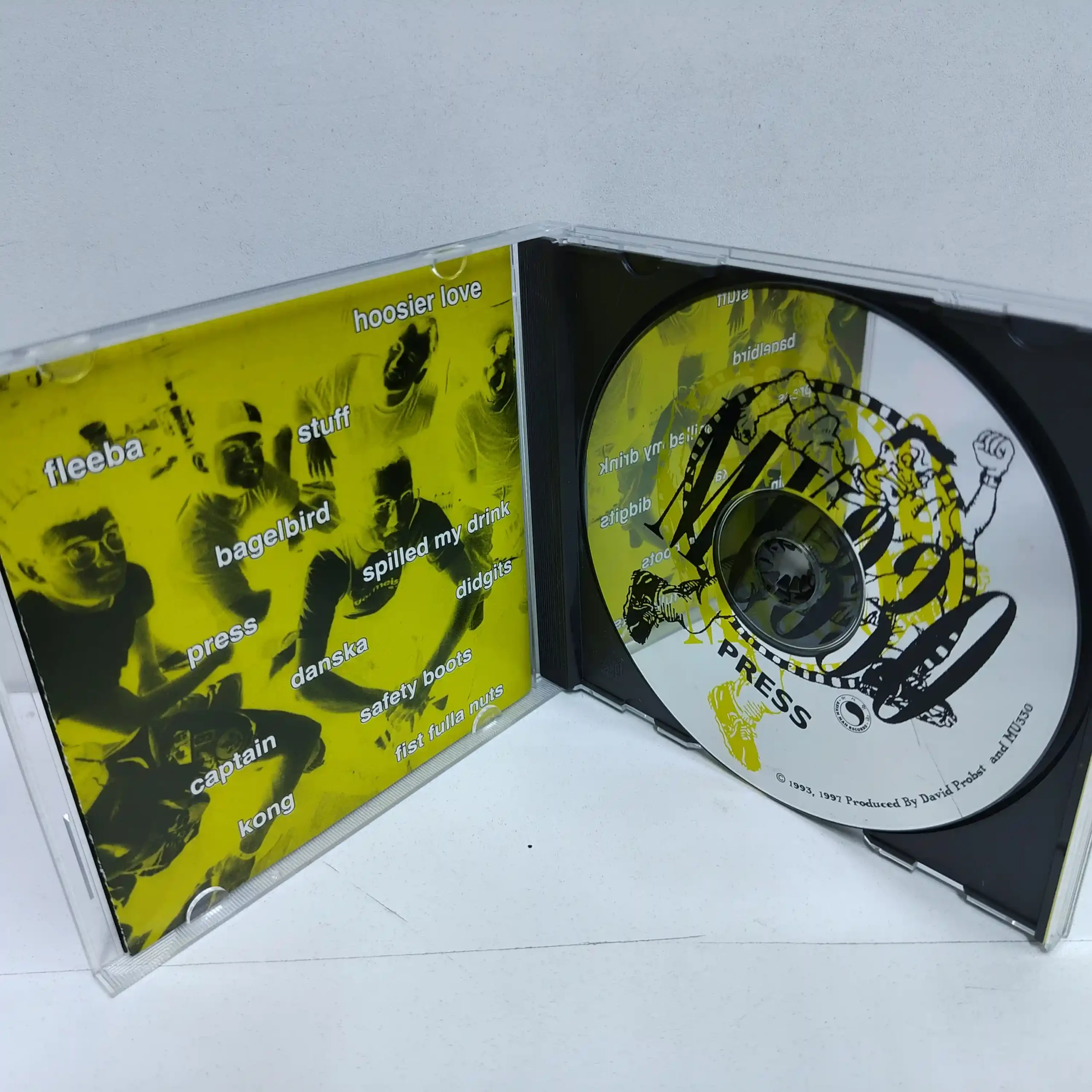 MU330 – Press (CD) - Imagen 3