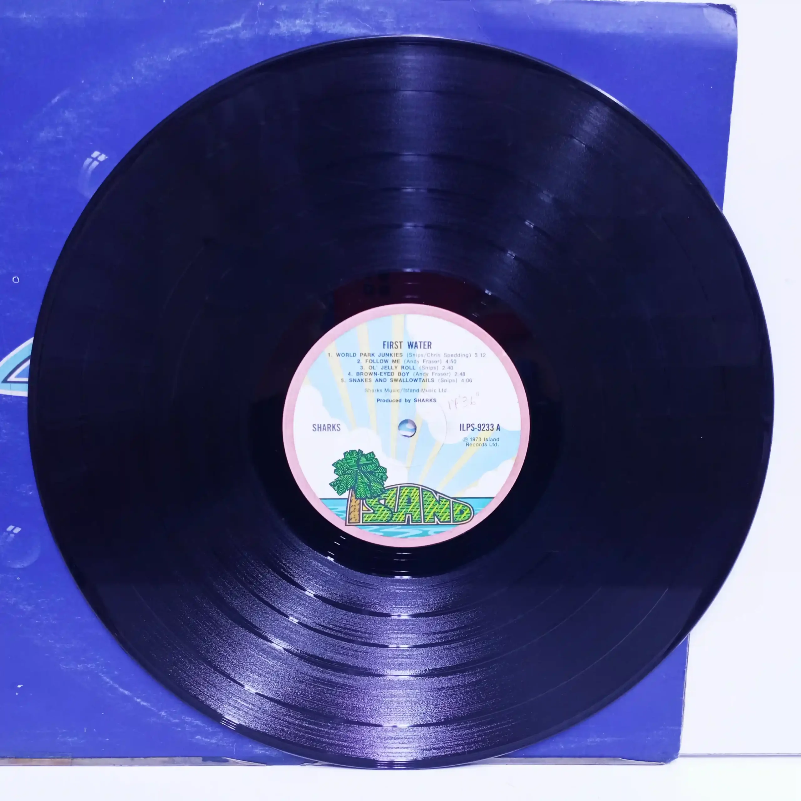 Sharks – First Water (LP EPOCA) - Imagen 3