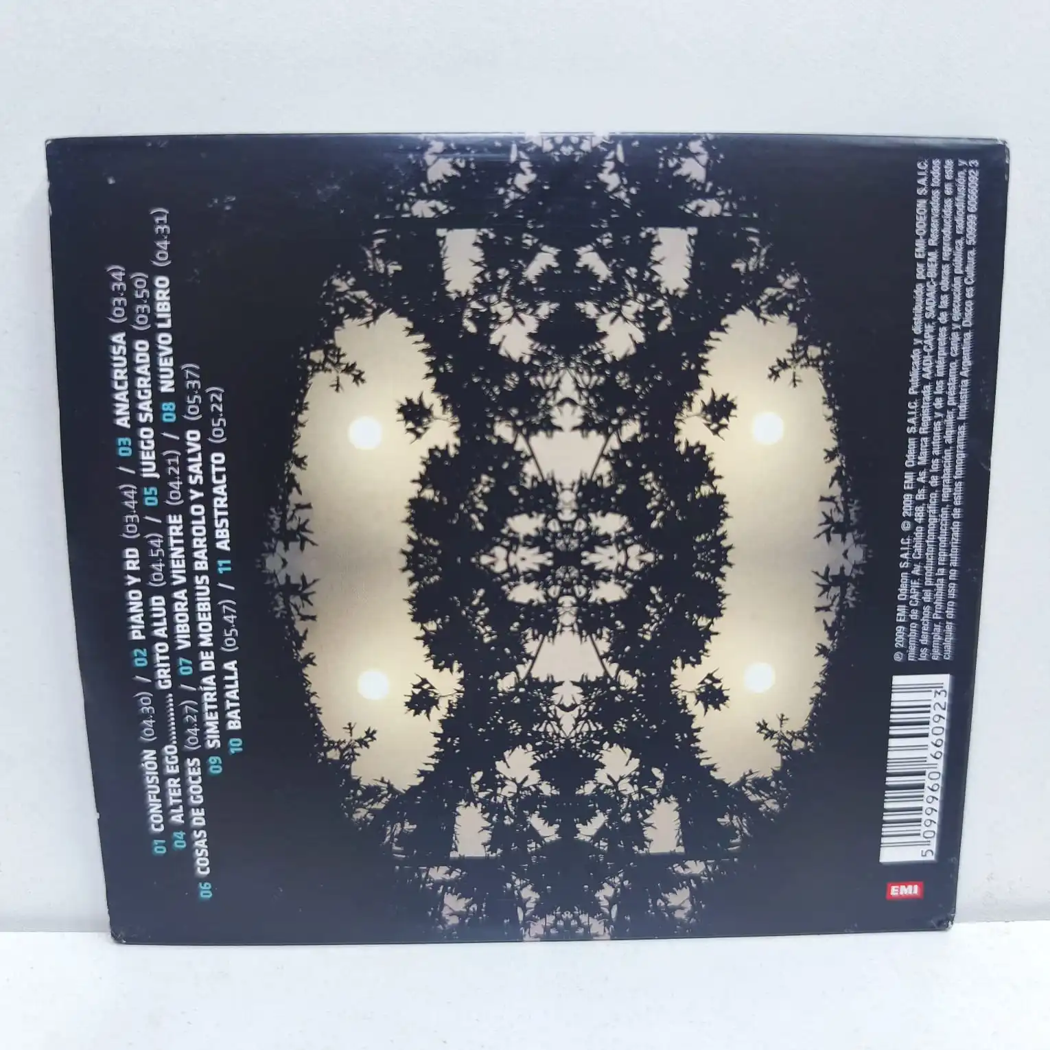 Catupecu Machu – Simetría De Moebius (CD) - Imagen 2