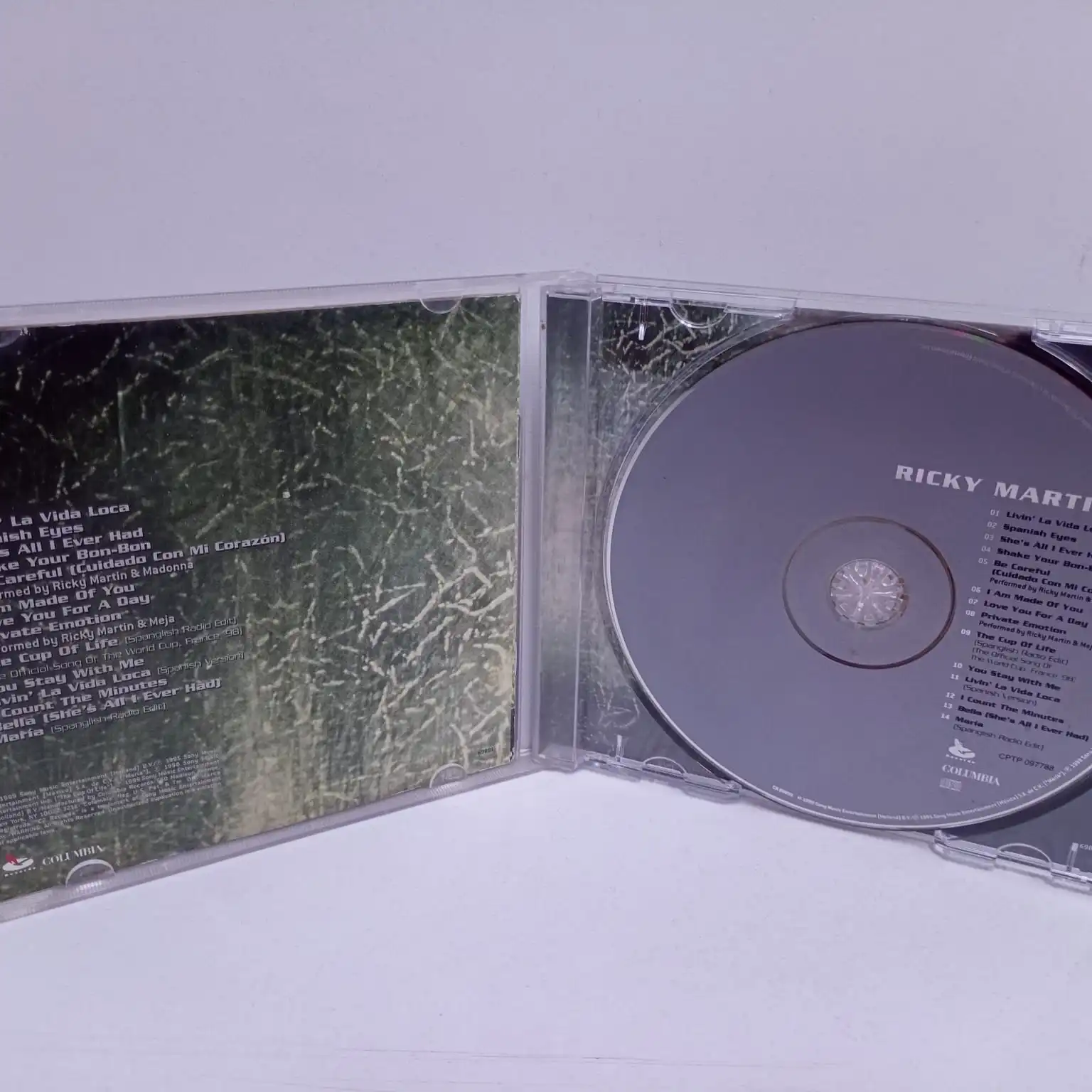 Ricky Martin – Ricky Martin (CD) - Imagen 3