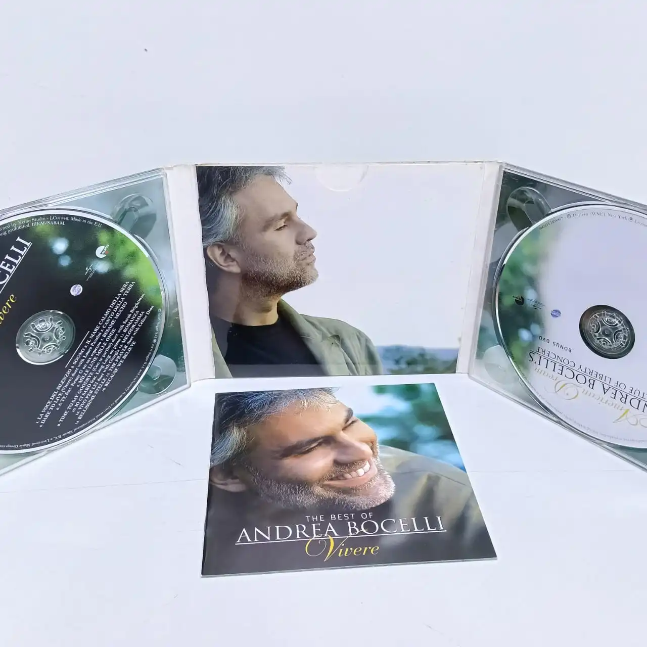 Andrea Bocelli – Vivere – The Best Of Andrea Bocelli (CD + DVD) - Imagen 3