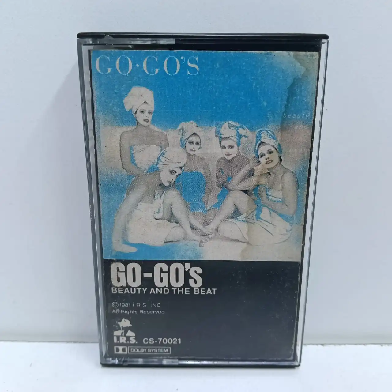 Go-Go’s – Beauty And The Beat (CASSETTE)