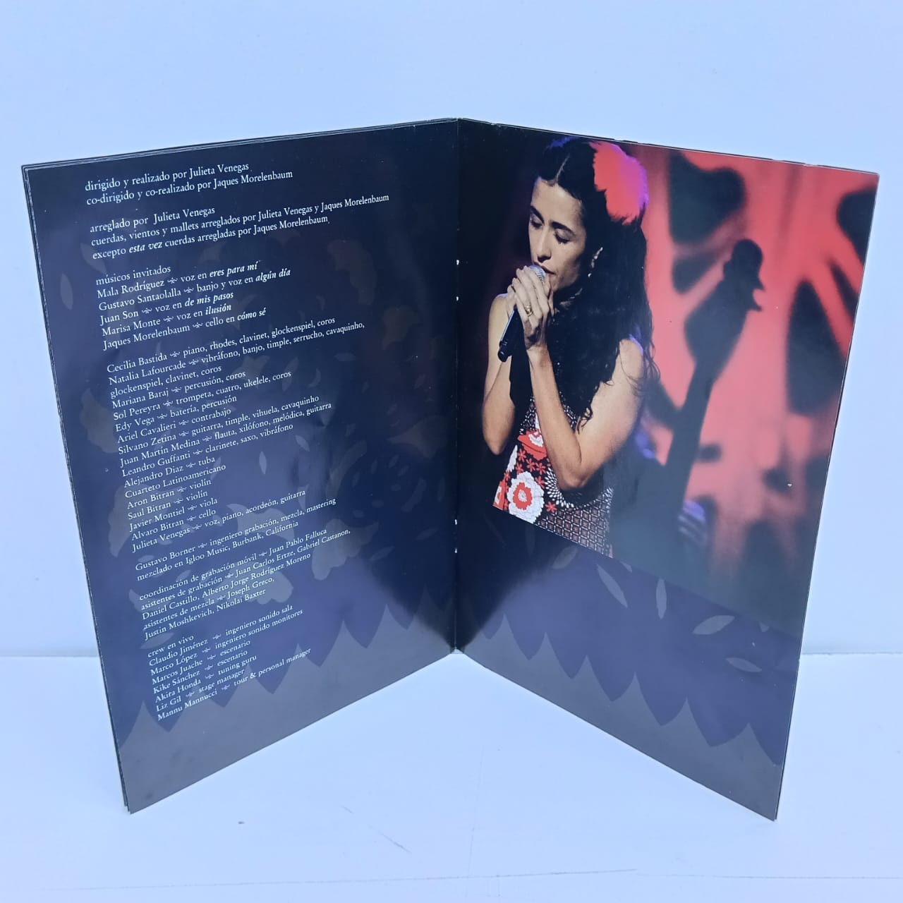 Julieta Venegas – MTV Unplugged (CD + DVD) - Imagen 4