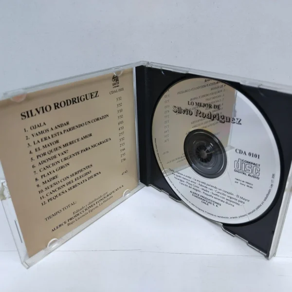 Silvio Rodriguez – Lo Mejor de Silvio Rodriguez (CD) - Imagen 3