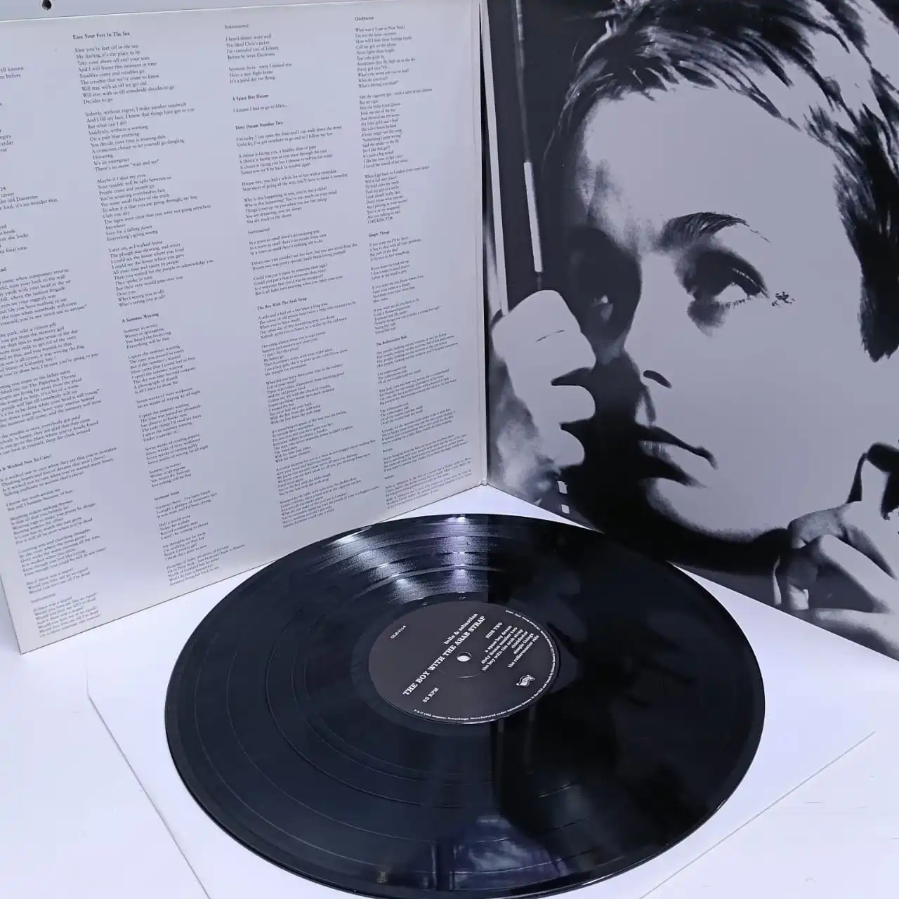 Belle & Sebastian – The Boy with the arab strap (LP) - Imagen 3