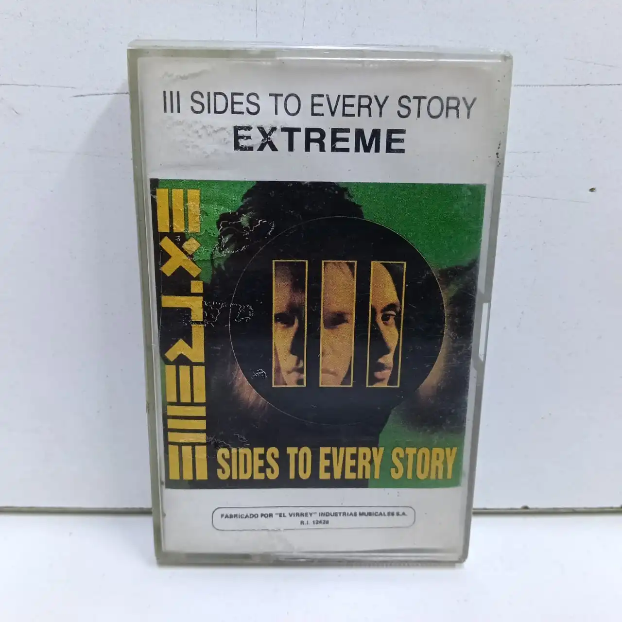 Extreme – III Sides To Every Story (CASSETTE)