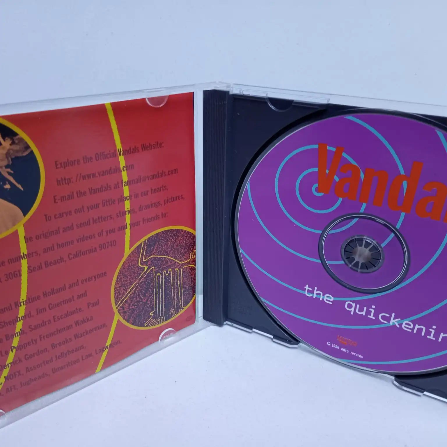 The Vandals – The Quickening (CD) - Imagen 3