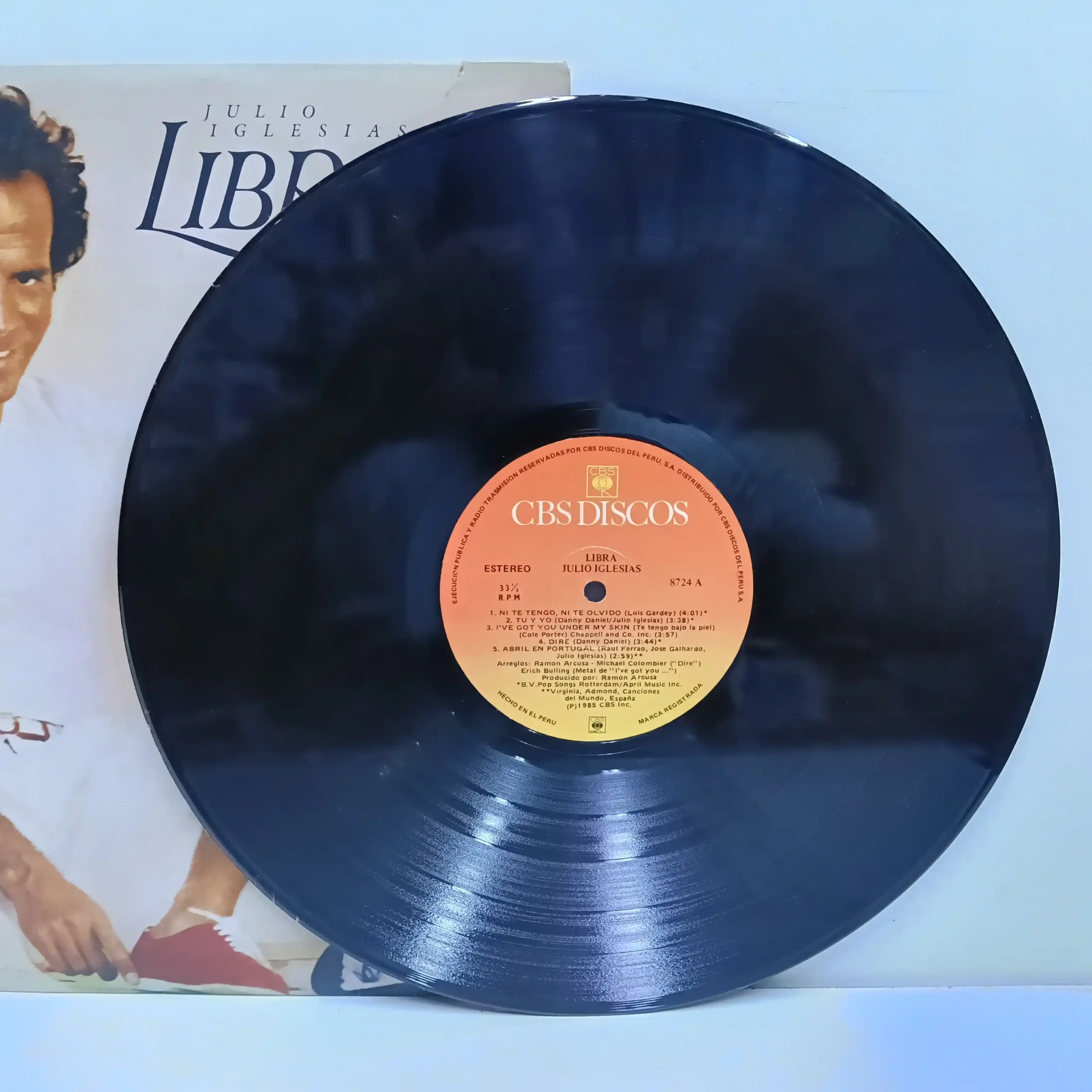 Julio Iglesias - Libra (LP EPOCA) - Imagen 3