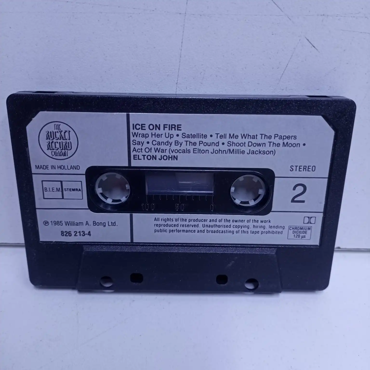 Elton John – Ice On Fire (CASSETTE) - Imagen 3