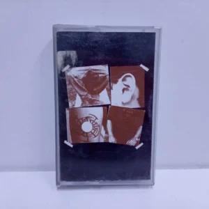 La Familia Feliz (CASSETTE)