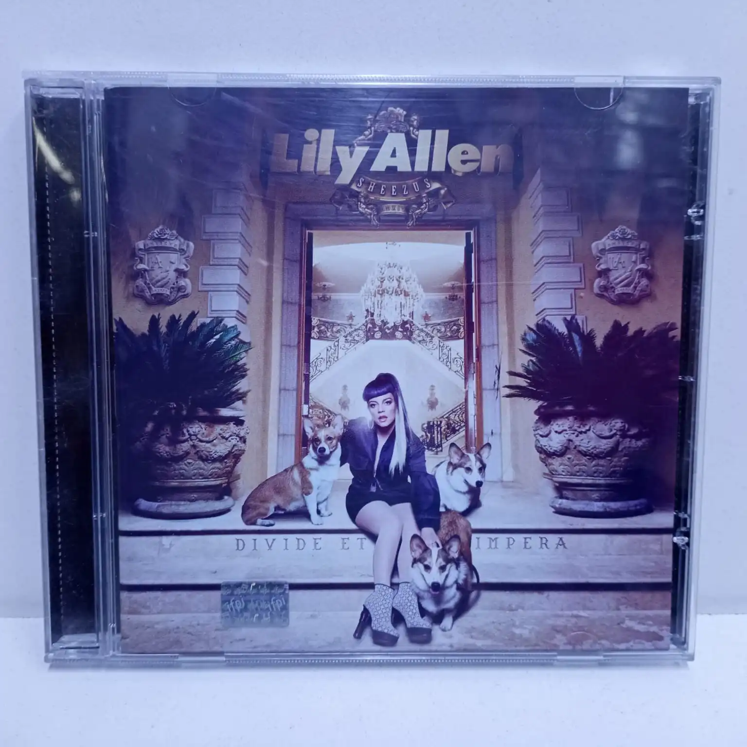 Lilly Allen – Divide Et Impera (CD)