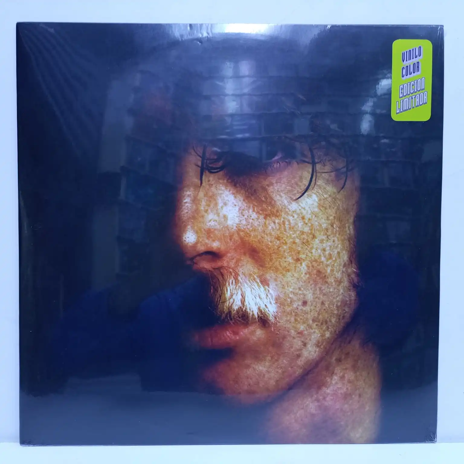 Charly Garcia – Yendo de la cama al living (LP SELLADO)