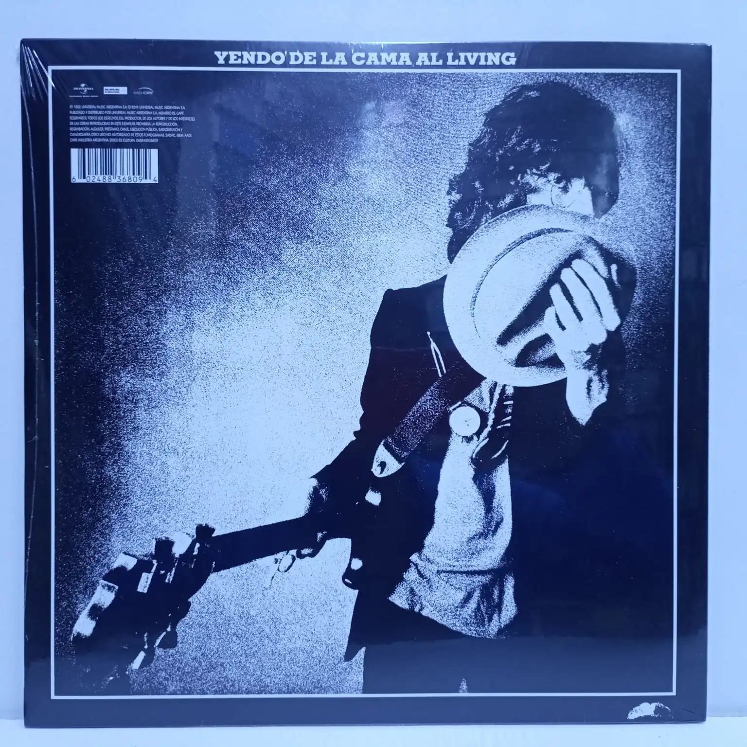 Charly Garcia – Yendo de la cama al living (LP SELLADO) - Imagen 2