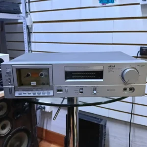 Cassetera Akai CS-F9