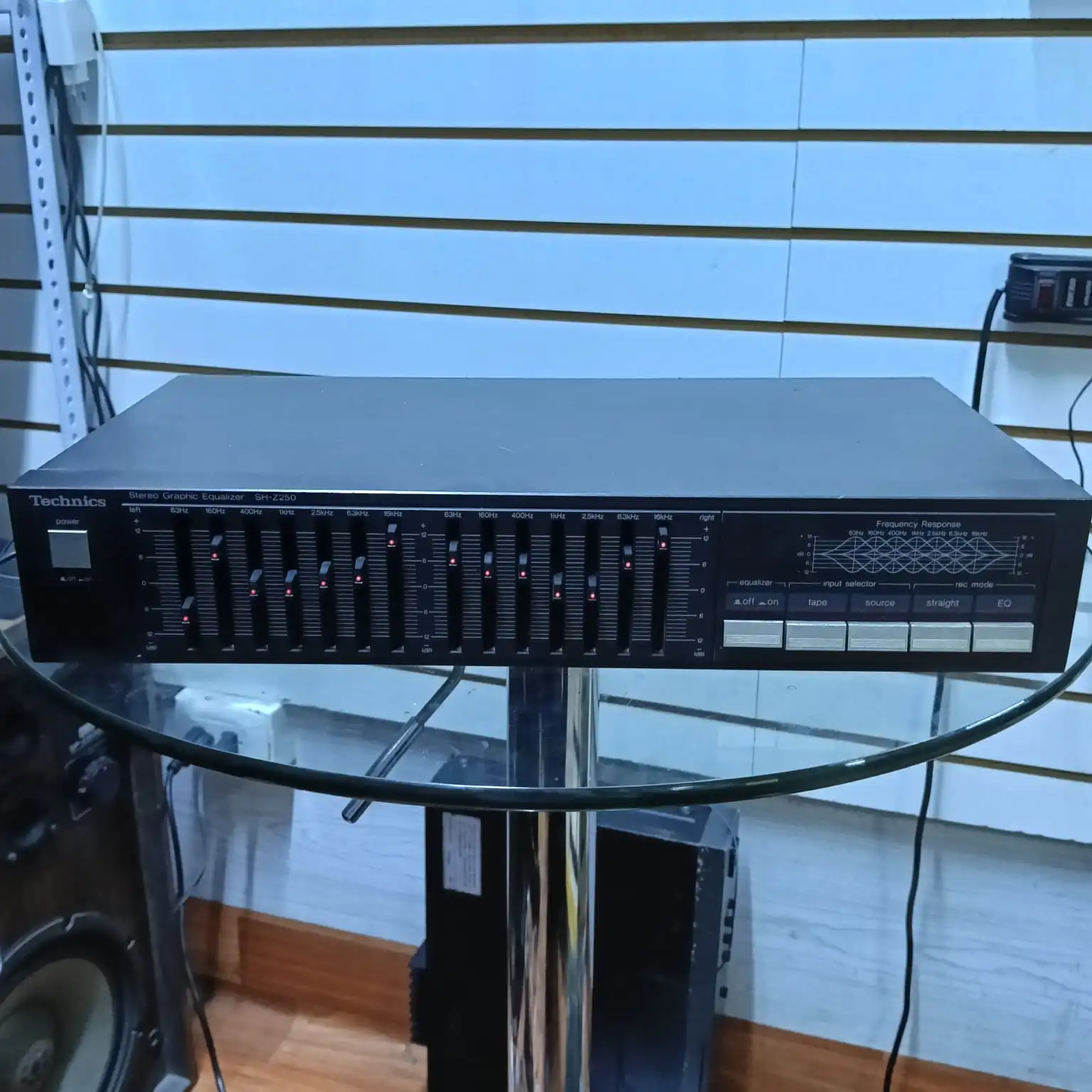 Ecualizador Technics SH-Z250