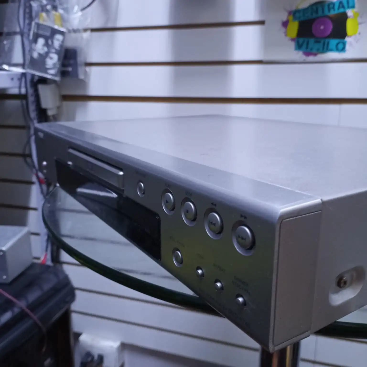 Compactera DENON DVD – 1740 - Imagen 5