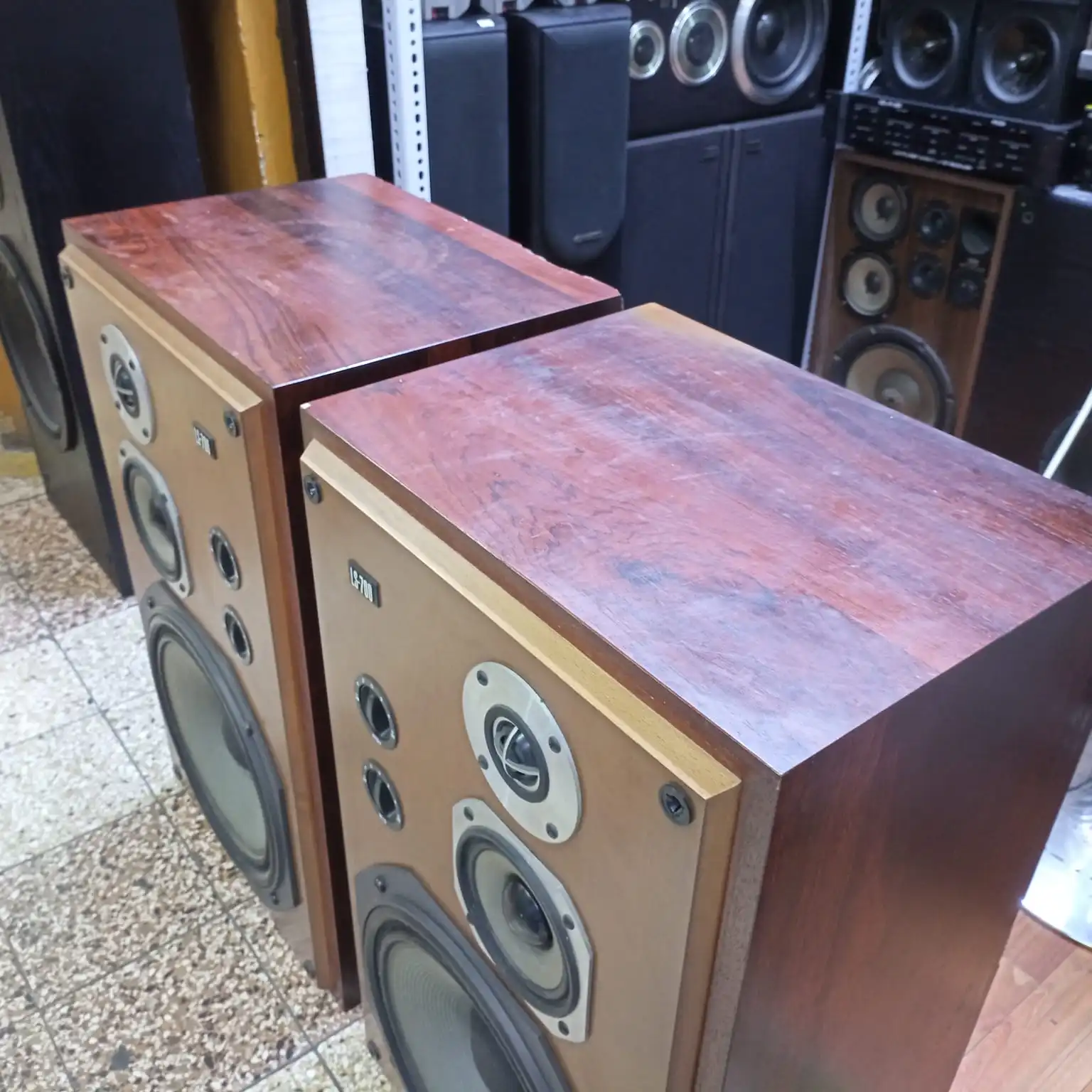 Parlantes TRIO LS – 700 - Imagen 4