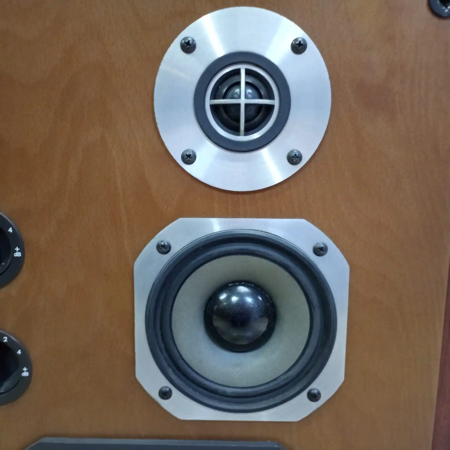 Parlantes TRIO LS – 700 - Imagen 6